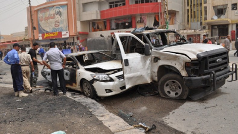 مقتل 12 عراقيا في هجمات معظمها بسيارات مفخخة
