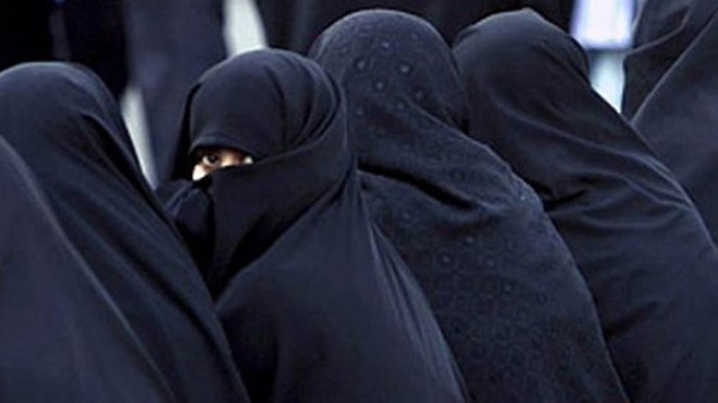 50 امرأة “دية” لحل خلاف عشائري في العراق
