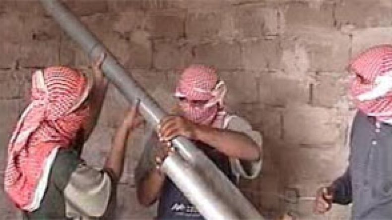 المقاومة العراقية تصدر قائمة بـ 52 مطلوباً