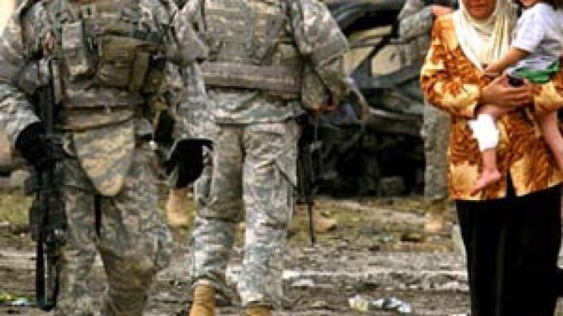 عراقية تخصص 100 ألف دولار لمن يقتل جنديا أمريكيا