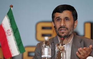 Iran: Discussions avec les USA “possibles dans un avenir proche” (Ahmadinejad)