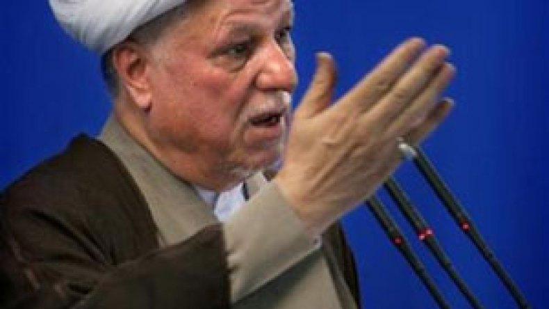 رفسنجاني يخرج عن صمته ويؤكد دعمه لموقف المرشد الأعلى