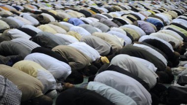 En Iran, un ayatollah autorise les musulmans à boire pendant le Ramadhan