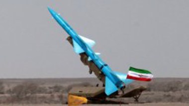 Début en Iran d'exercices simulant l'attaque d'une “base étrangère”