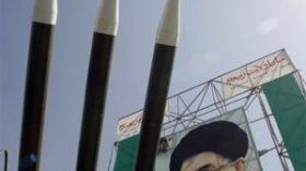 إيران توجه 850 صاروخ باتجاه “إسرائيل”