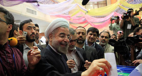 Iran: le réformateur Rohani en tête de la présidentielle