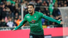 مهاجم سابق لـ “الخضر” يتحدّث عن مستقبله