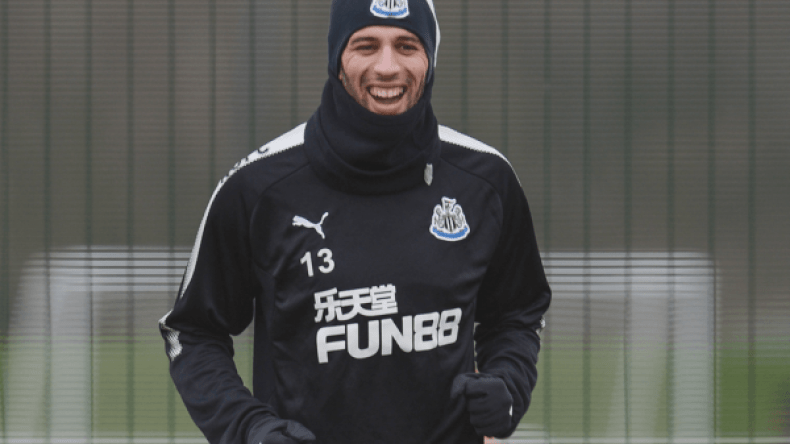 سليماني: الجمهور الجزائري يُتابع مشواري بِفضول