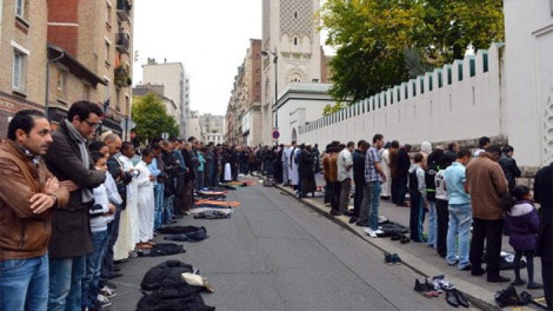 مسلمو فرنسا يخشون تصاعد هجمات اليمين المتطرف