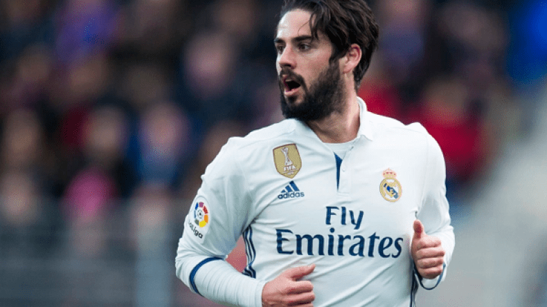 ريال مدريد يمدد عقد لاعبه الإسباني إيسكو لأربعة مواسم