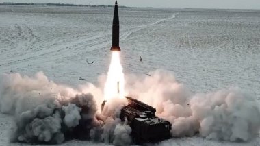 Military Watch: L’Algérie se dote du plus puissant missile balistique au monde