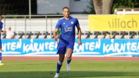 مدرب ليستر يتراجع عن تصريحاته ويؤكد حاجته لسليماني