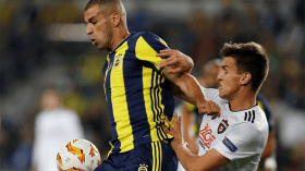 سليماني في منافسة لاعب دولي إسباني لأجل العودة إلى الأضواء