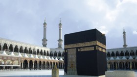 ان الله لا يضيعنا