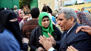 Égypte: les islamistes remportent 65 % des voix au 1er tour des législatives