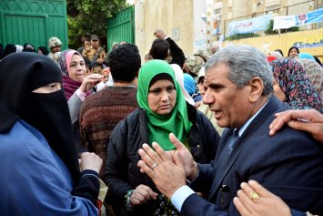 Égypte: les islamistes remportent 65 % des voix au 1er tour des législatives