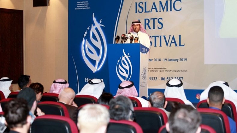 القاسمي يفتتح الدورة الـ22.. وأعمال بصرية عالمية تخطف الأنظار