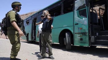Attaque contre un bus en Israël, l’armée de l’État hébreux en alerte
