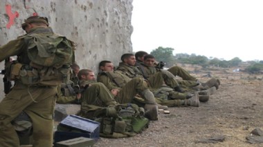 Israël ferme un passage avec Ghaza durant une incursion militaire (Hamas)