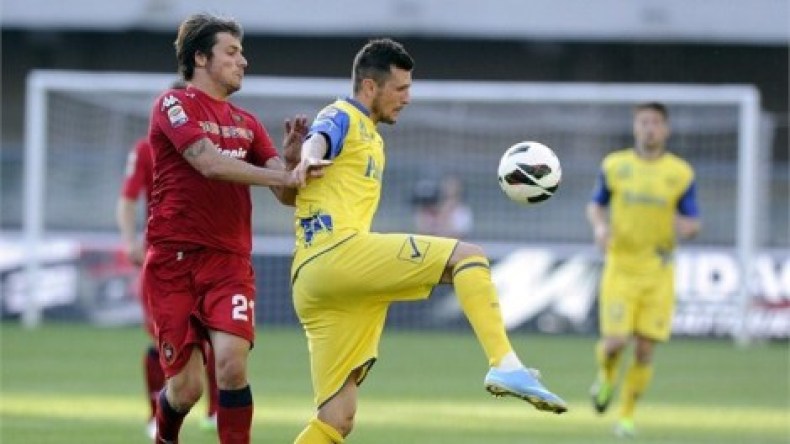 الشرطة الإيطالية تحقق مع 41 ناديا بتهم الفساد