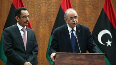 Libye: le gouvernement promet de désarmer Tripoli avant fin 2011