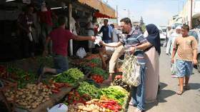 3000  دج  لملء قفة من الخضروات