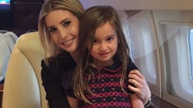 إيفانكا ترامب وابنتها تهديان الرئيس الصيني أغنيةً بلغته