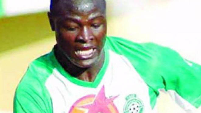 إدارة‭ ‬نادي‭ ‬عواصف‭ ‬‮”‬نجامينا‮”‬‭ ‬التشادي‭ ‬تريد‭ ‬الاحتيال‭ ‬على‭ ‬البليدة