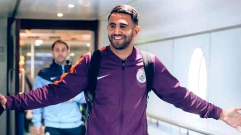 السيتي يستعد لإقناع محرز بتمديد عقده إلى غاية سنة 2026