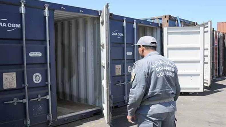 وكلاء العبور دون اعتماد وينتظرون رفع التجميد عن نشاطهم