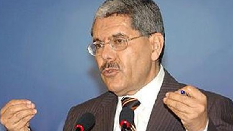 جـيار يكلف الأمين العام للوزارة بدارسة ملف رفاق قاسي السعيد