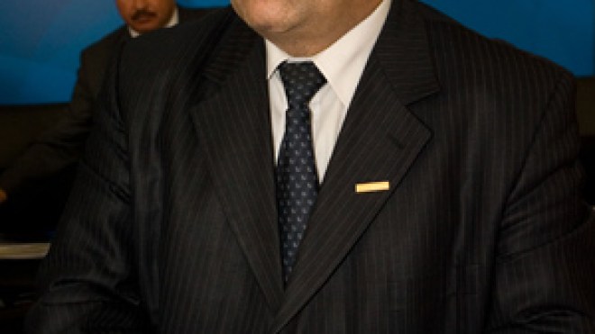 وزارة التجارة تشدد اجراءات الرقابة على استيراد وتوزيع قطع الغيار في الجزائر