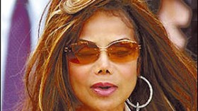 لاتويا جاكسون تقول ان شقيقها مايكل قتل