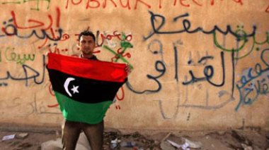 L'Égypte reconnaît le gouvernement rebelle libyen