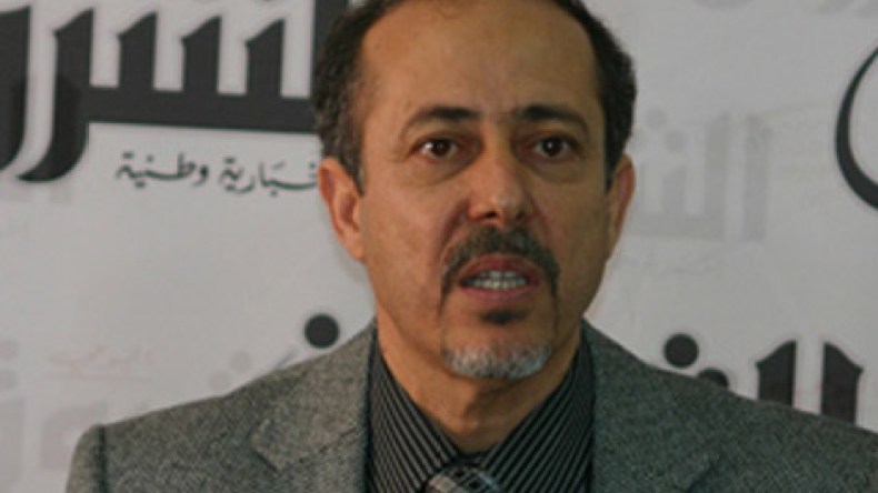 قيادي في “الإصلاح” يؤسس حزب “الوفاق والتنمية”