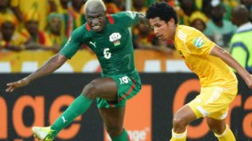 بوت يشرع في معاينة “الخضر” وجاكاريجا كوني يصاب في التدريبات