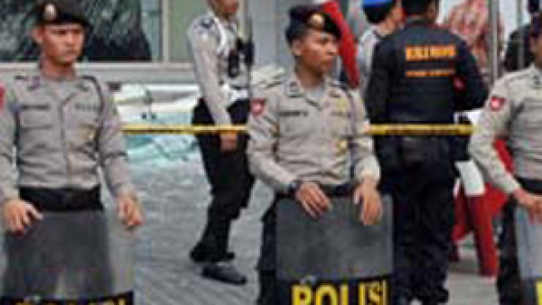 مقتل 9 اشخاص وإصابة 50 في انفجارين بجاكرتا