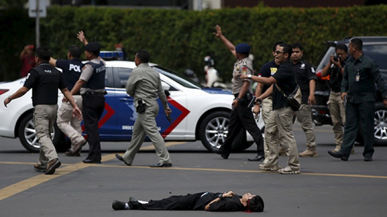 وزارة الخارجية: رعيتان جزائريتان بين ضحايا تفجير جاكارتا