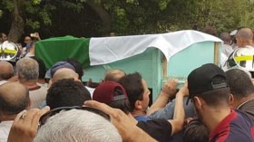 مات ملحدا
