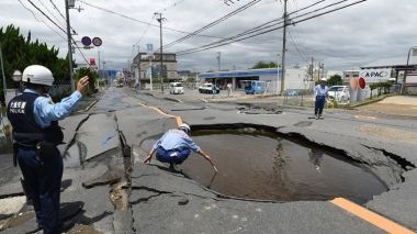 Un séisme meurtrier frappe le Japon