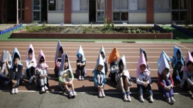 يابانيون يتدرَّبون على الإخلاء تحسباً لإطلاق صواريخ كورية شمالية