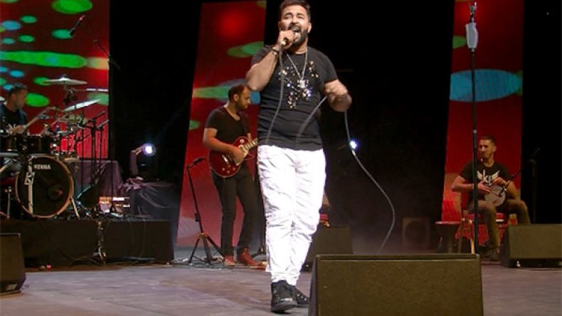 التيار الكهربائي يقطع حفلة “كادير الجابوني” بقسنطينة