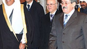 اللجنة المشتركة الجزائرية القطرية تنشئ “شركة قابضة” بقيمة 50 مليون دولار