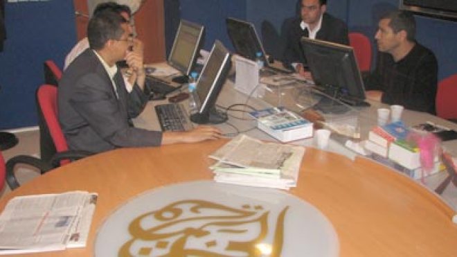 أسرار توقيف بث الجزيرة في المغرب وخبايا المفاوضات السرية لتسوية الملف