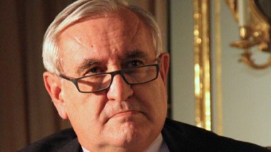 Raffarin est attendu aujourd’hui à Alger pour rencontrer Sellal et Ben Younès