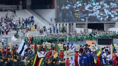 Ouyahia déclare officiellement ouverts les 3è Jeux africains de la Jeunesse