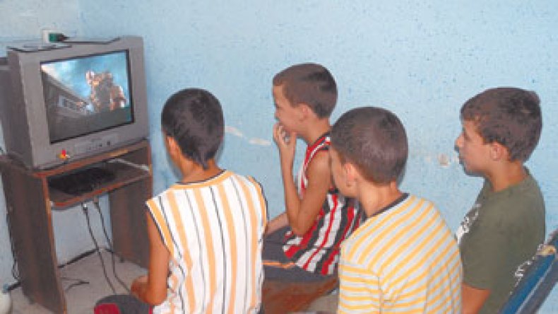 احذروا .. ألعاب إلكترونية تحّرض الأطفال على القتل