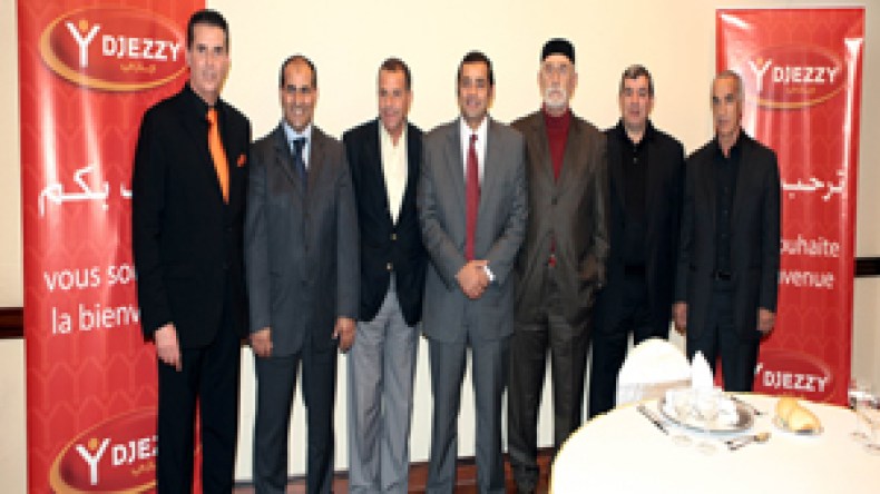 “ليس من قيمنا تعكير الأجواء ولا نريد سوى مصلحة الكرة الجزائرية”