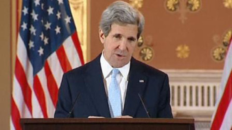 كيري: إسرائيل والفلسطينيون ملتزمون بالسلام رغم التوترات