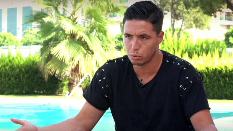 نصري: نعم.. أشرب الخمر وارتاد الملاهي الليلية